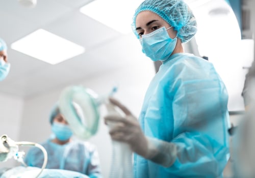 Understanding Risks and Complications: A Guide to Finding a Qualified Cosmetic Surgeon